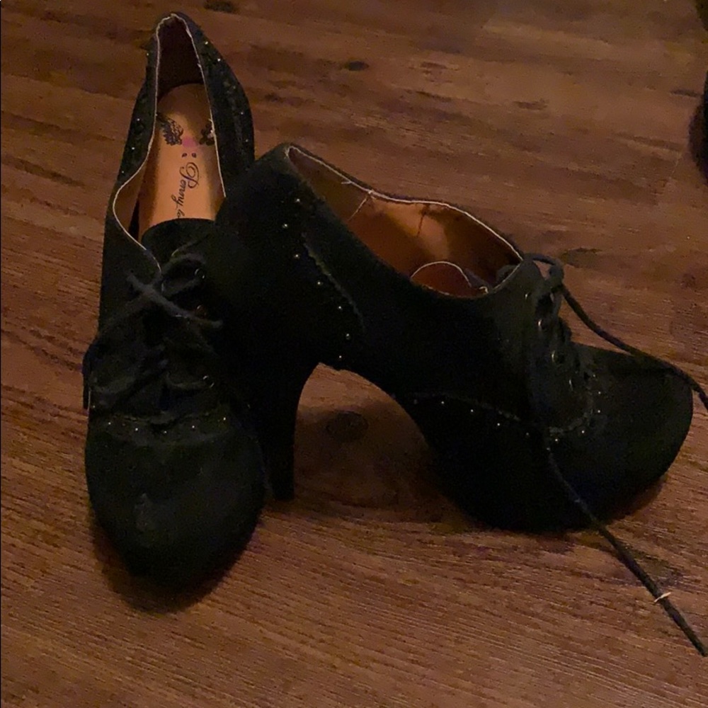 Black Heels